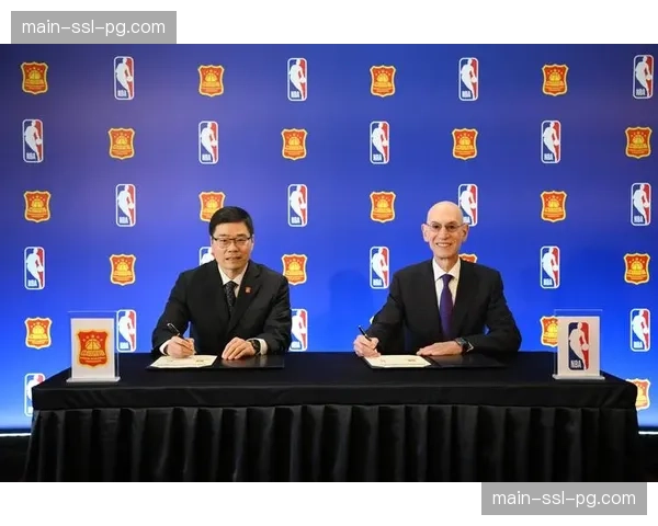 特写：NBA第一届“篮球无疆界”全球训练营在纽约闭营